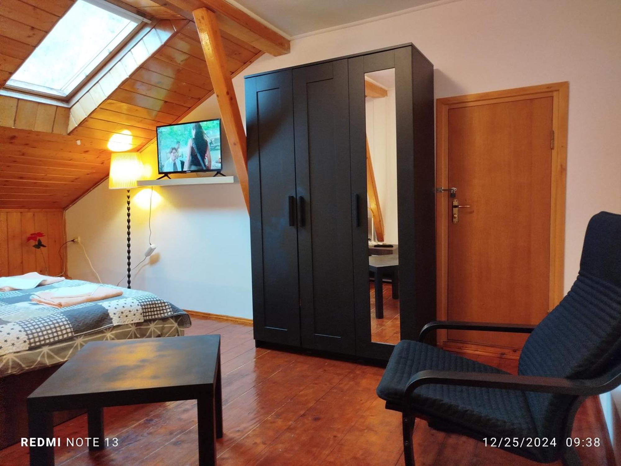 Central Victoriei Guesthouse Bucureşti Exterior foto